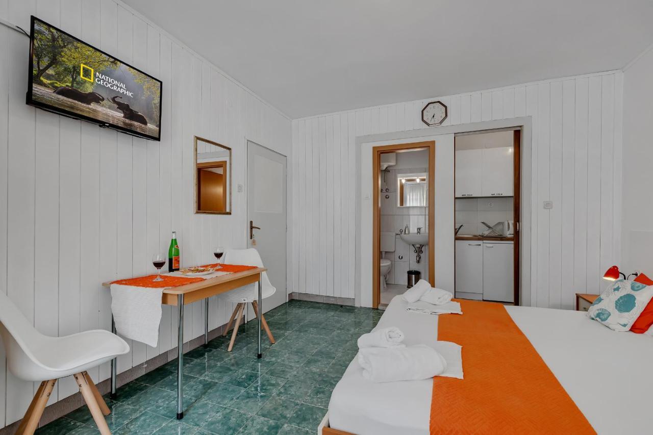 Apartments Miranda Sea & Nature มาคาร์สกา ภายนอก รูปภาพ